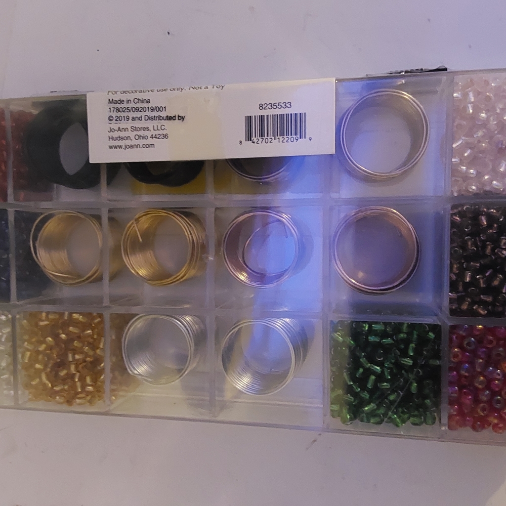 Wire And Bead Jewlry Making Kit (40) - Picture 3 of 3